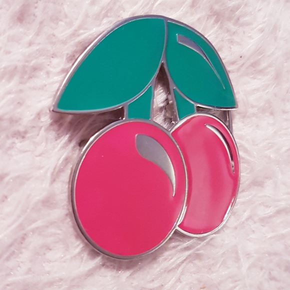 Lucky Cherries Belt Buckle Red and Green Cherry Pewter Metal Unisex - Picture 4 of 6